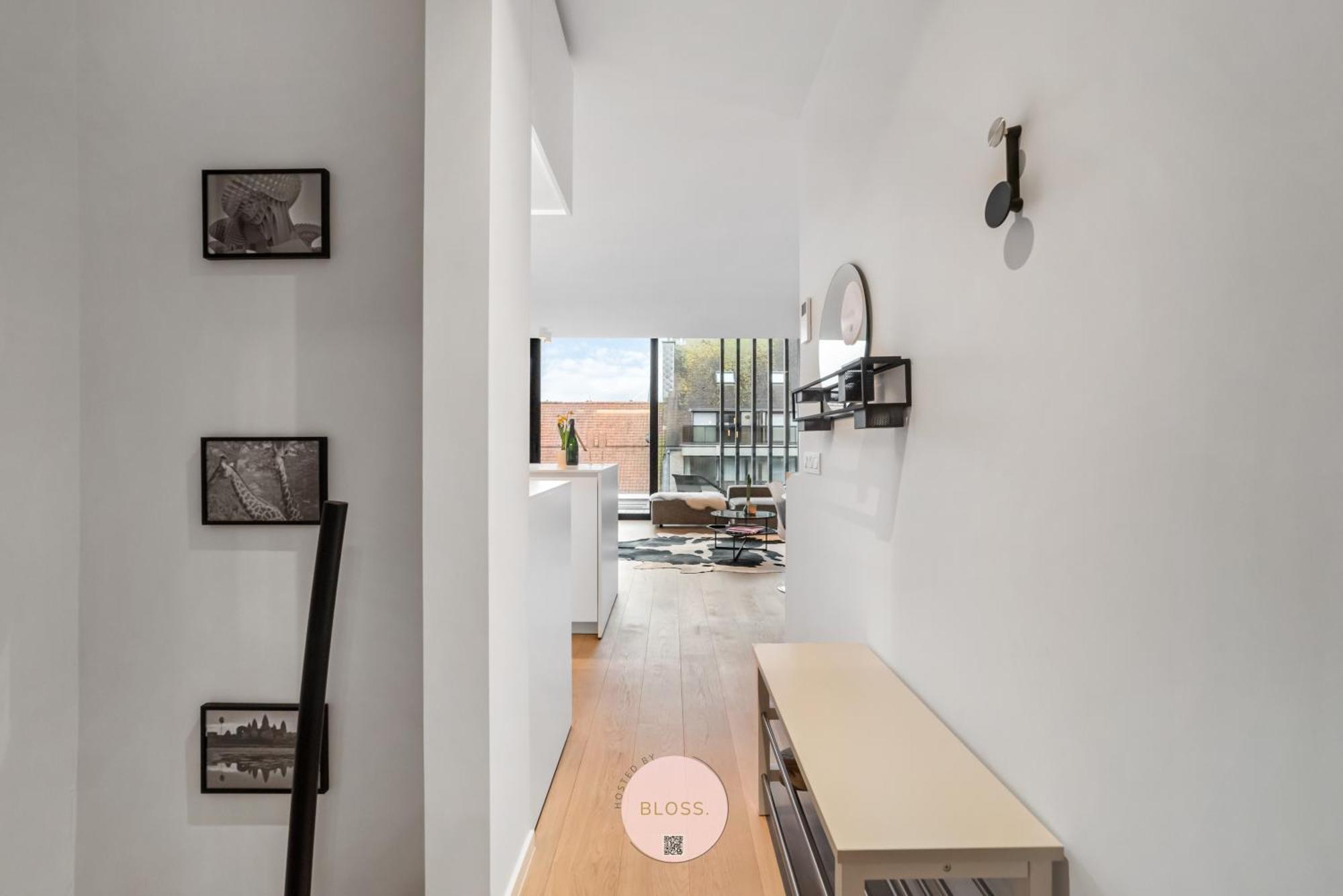 Apartment High Tides By Bloss - Duplex With Garage