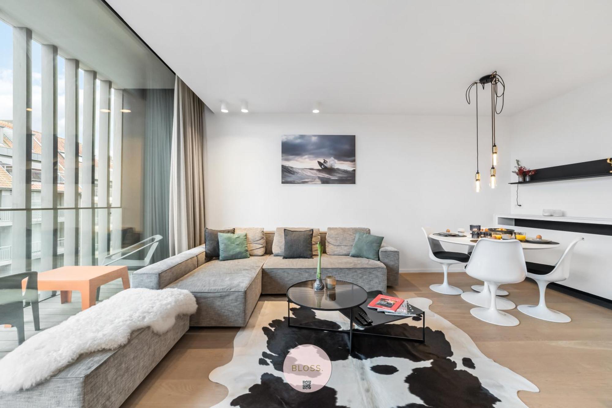 High Tides By Bloss - Duplex With Garage *